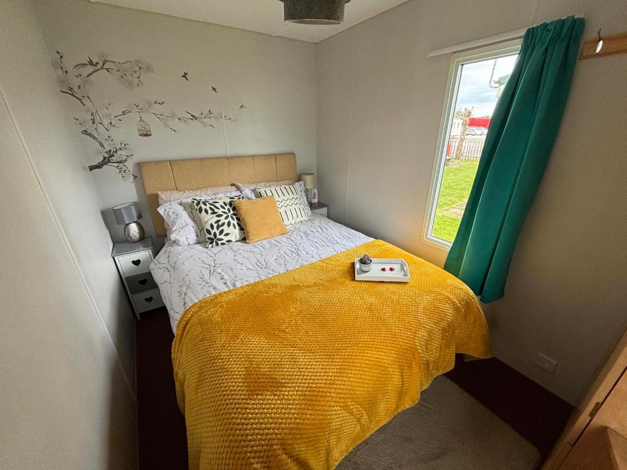 Pet Friendly Holiday Home On Golden Palm Skegness Kültér fotó